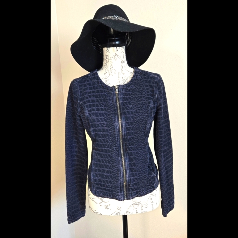Express Women's Black & Navy Alligator Print Zip Moto Jacket SMALL
